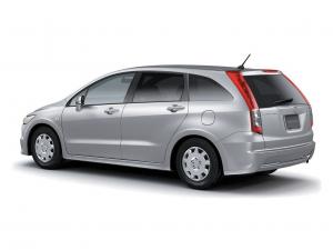 Honda Stream 2006 года